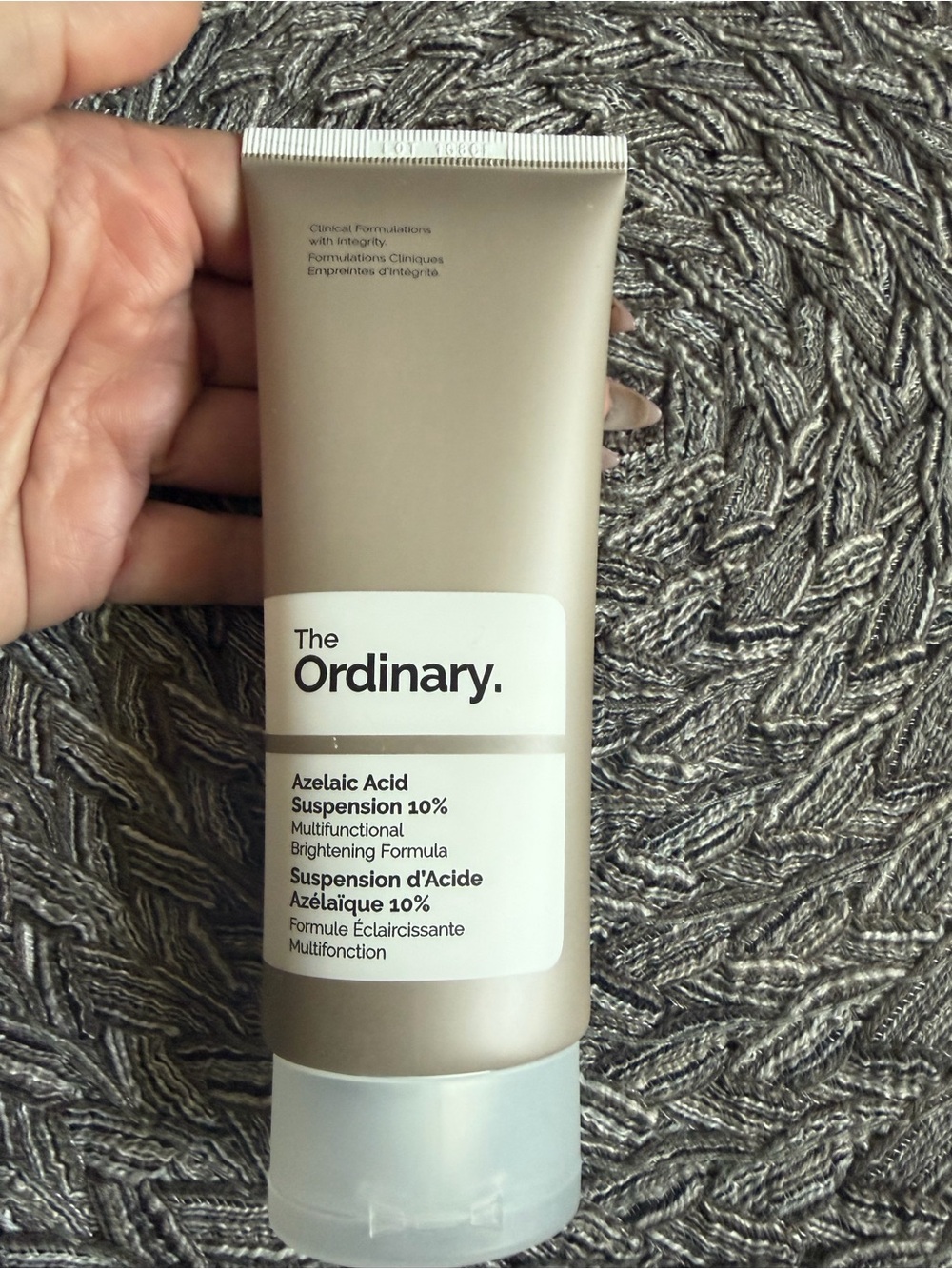 The Ordinary Azelaic Acid Suspension 10% –